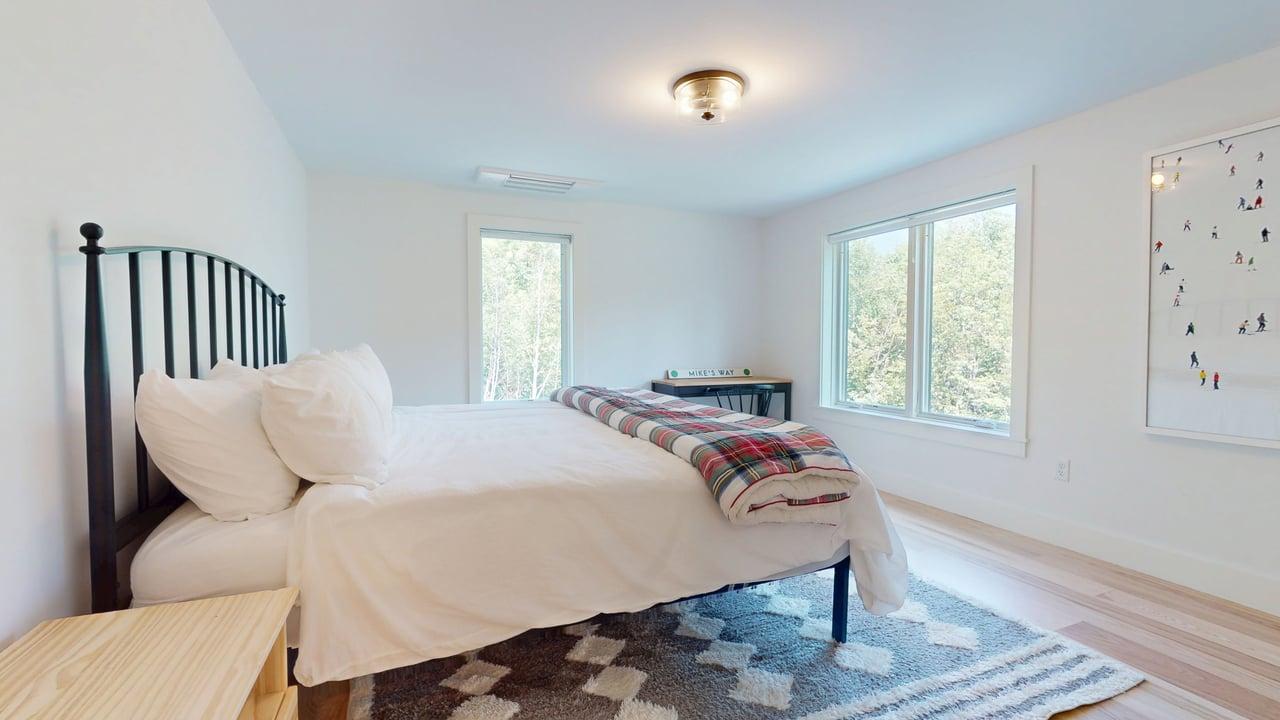 Modern Stratton Mountain Luxury 