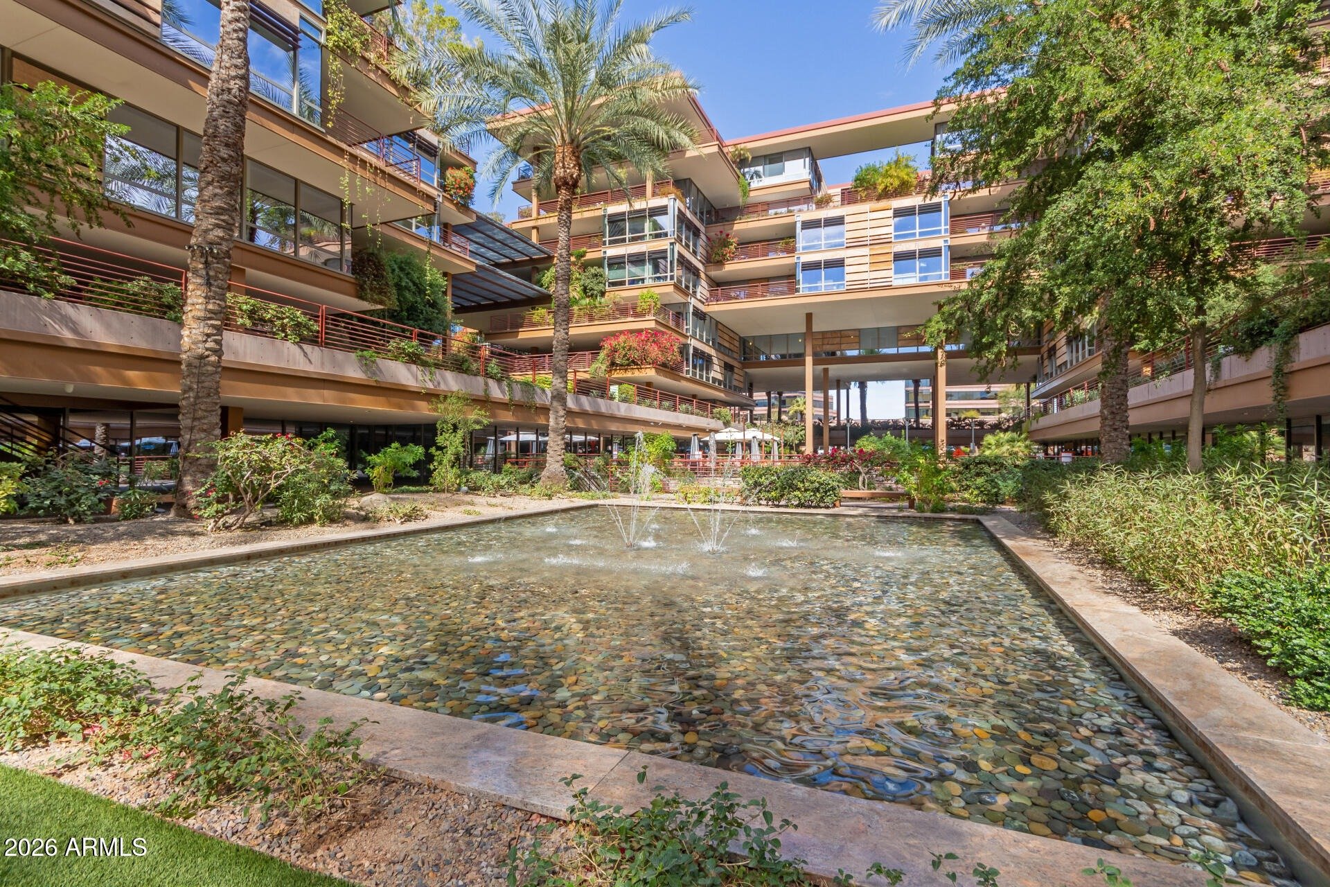 7161 E Rancho Vista Dr, #2015