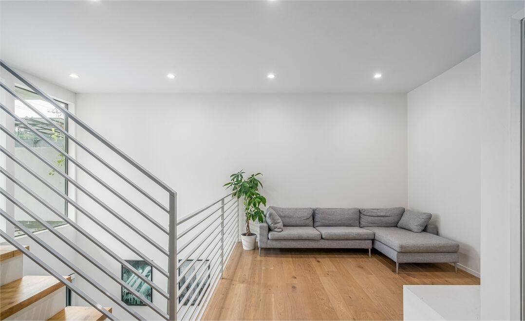 Modern Condo Living in Prime Silver Lake Location