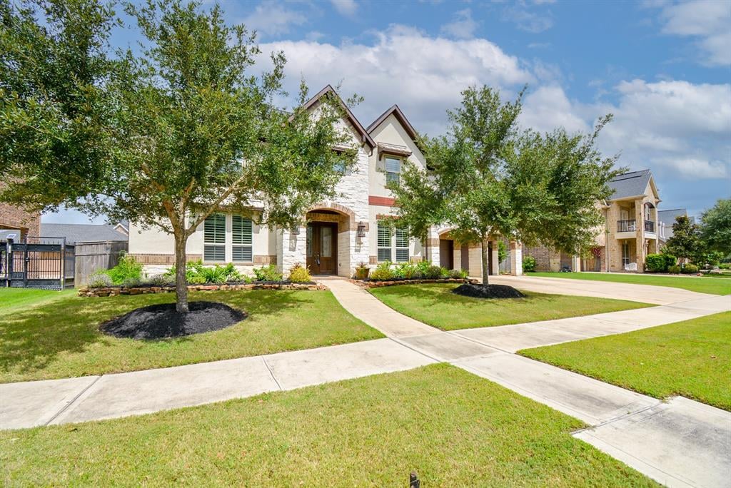 5726 Caspian Falls Ln