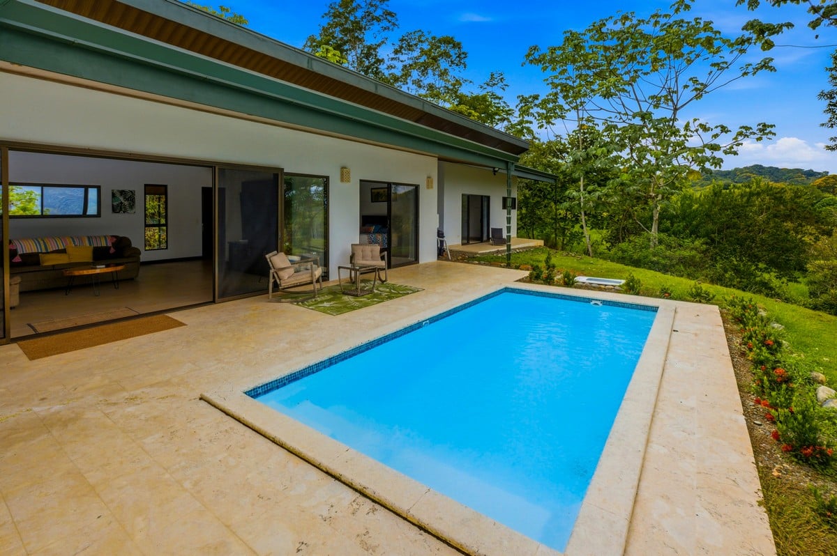 1.62 ACRES – Luxury 3 Bedroom Home Plus Guest House With Breathtaking Valley Views & Private Creek Access, Private Mountain Retreat!!!
