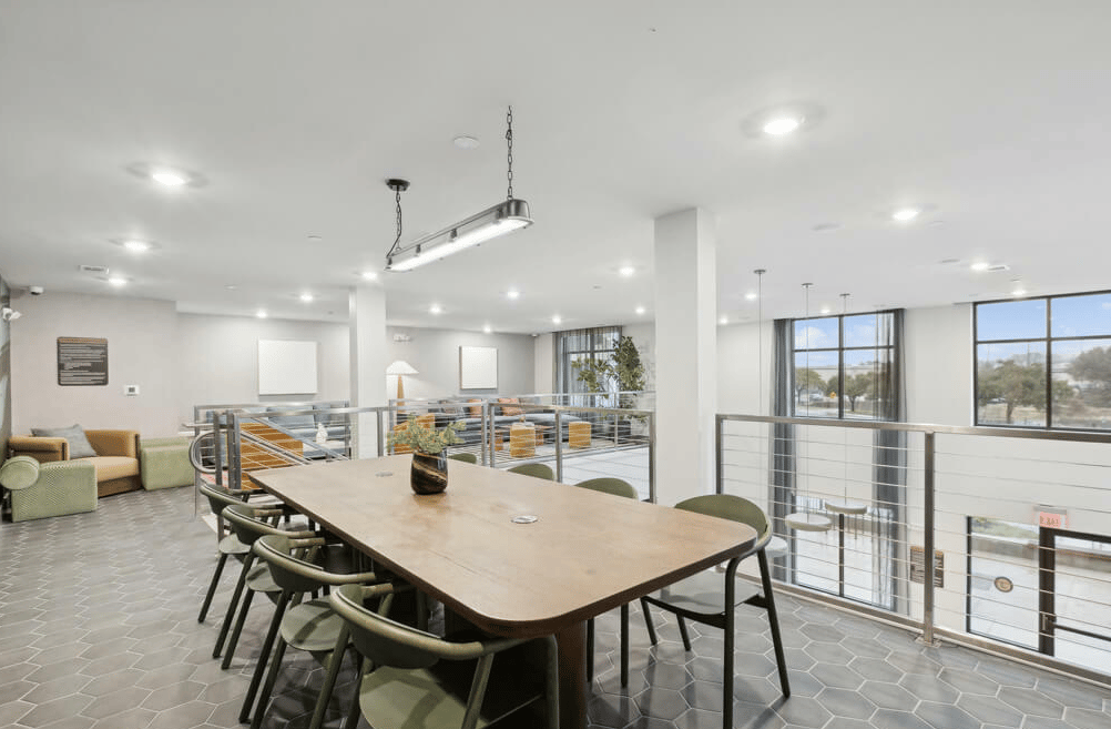 10 WEEKS FREE + UP TO $1,000 OFF!