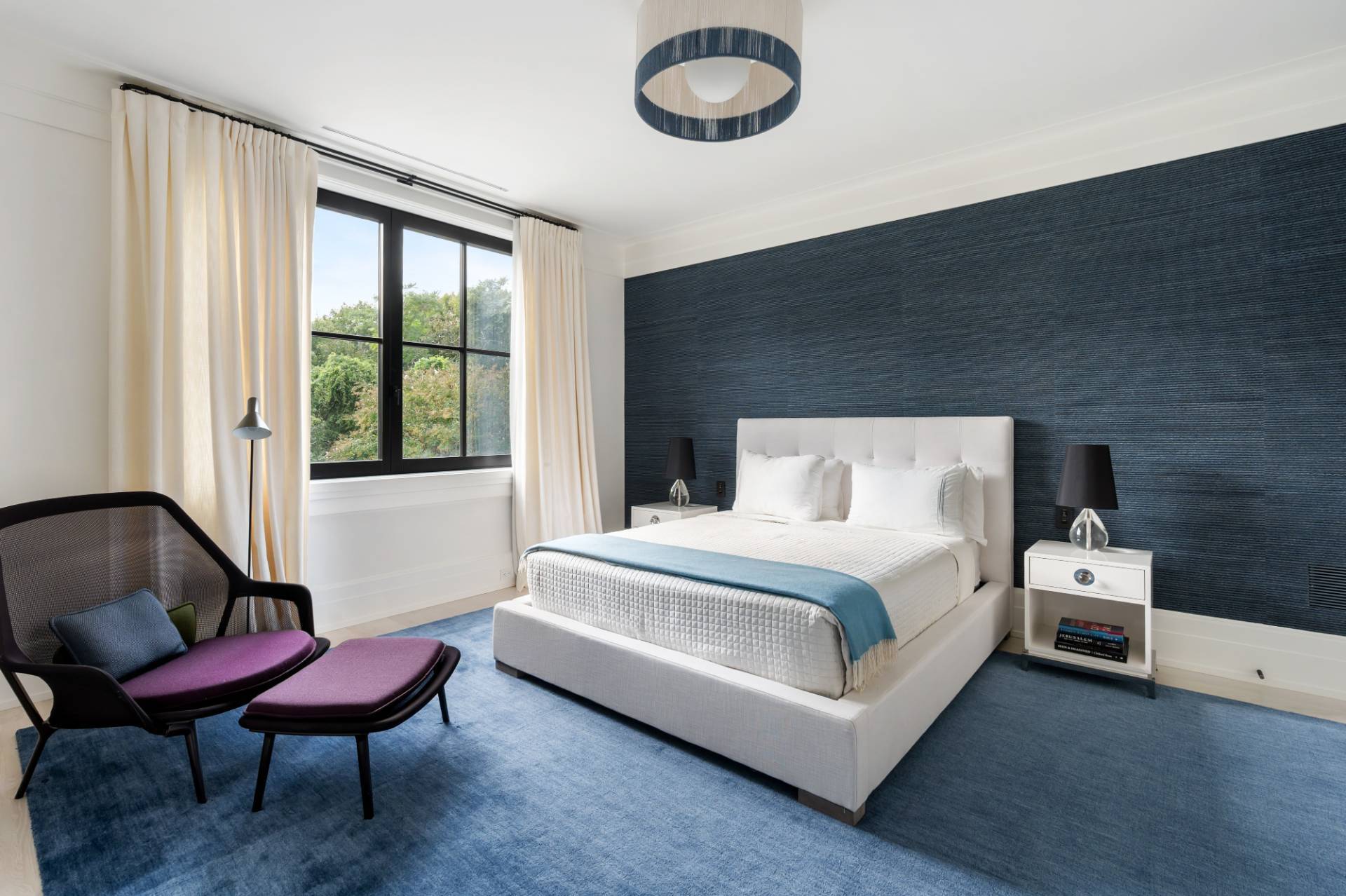 A MODERN CLASSIC IN SOUTHAMPTON'S ESTATE DISTRICT