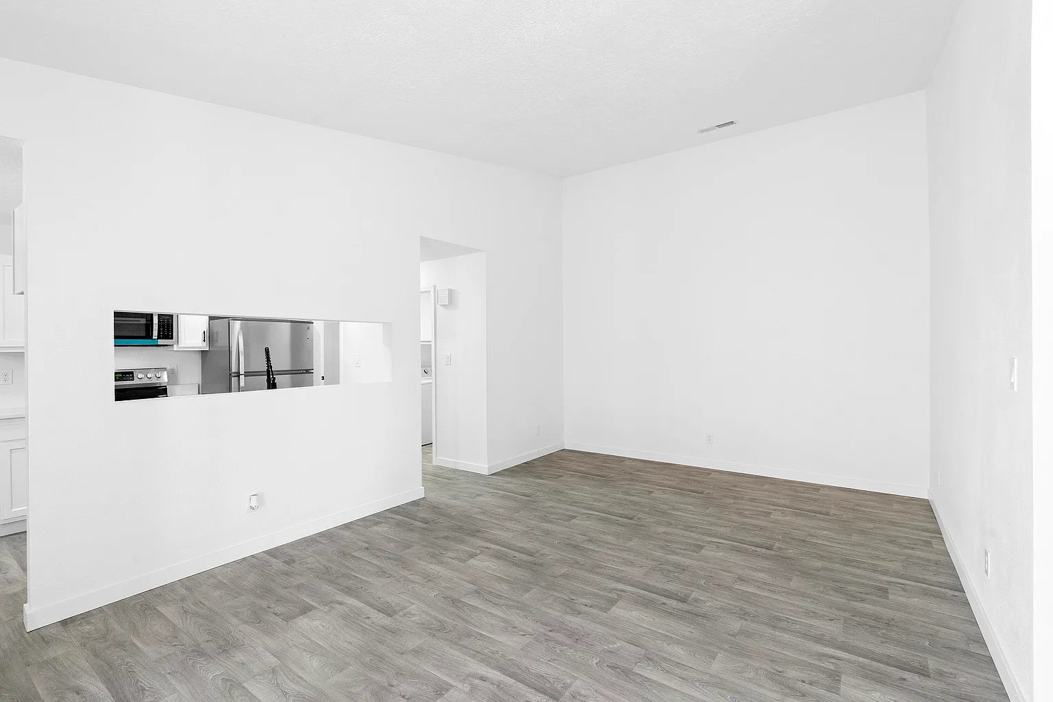 812 W Sky St SW
