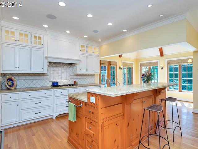 12175 SW Tryon Hill Rd