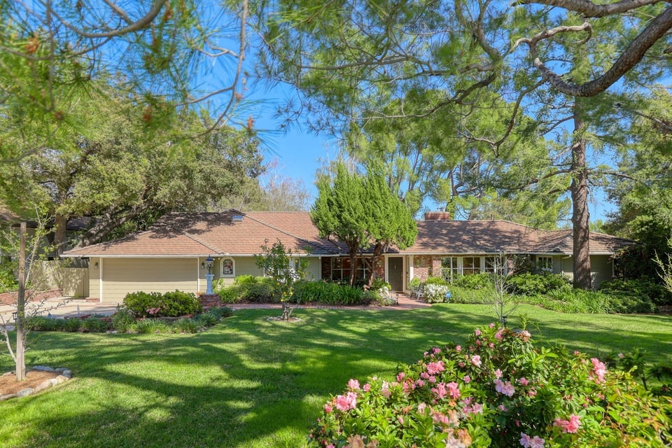 Sold by Edwin | Enchanting Home in the Prime La Canada Flintridge, CA | 4728 Gould Ave.
