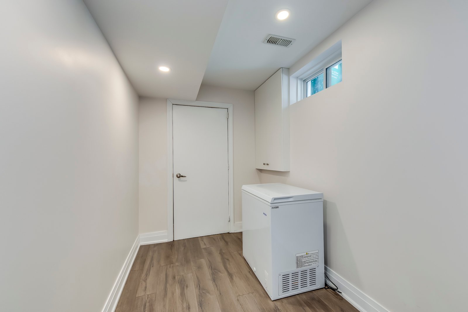 1038 Windbrook Grove