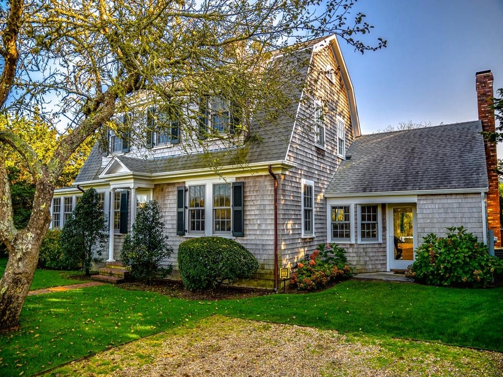 10 Shurtleffs Way