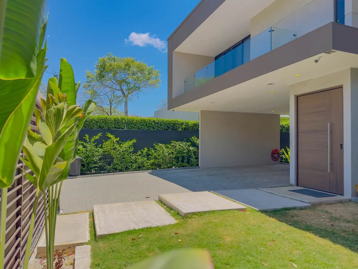 Newly Built Two-Story Home Minutes from the Beach