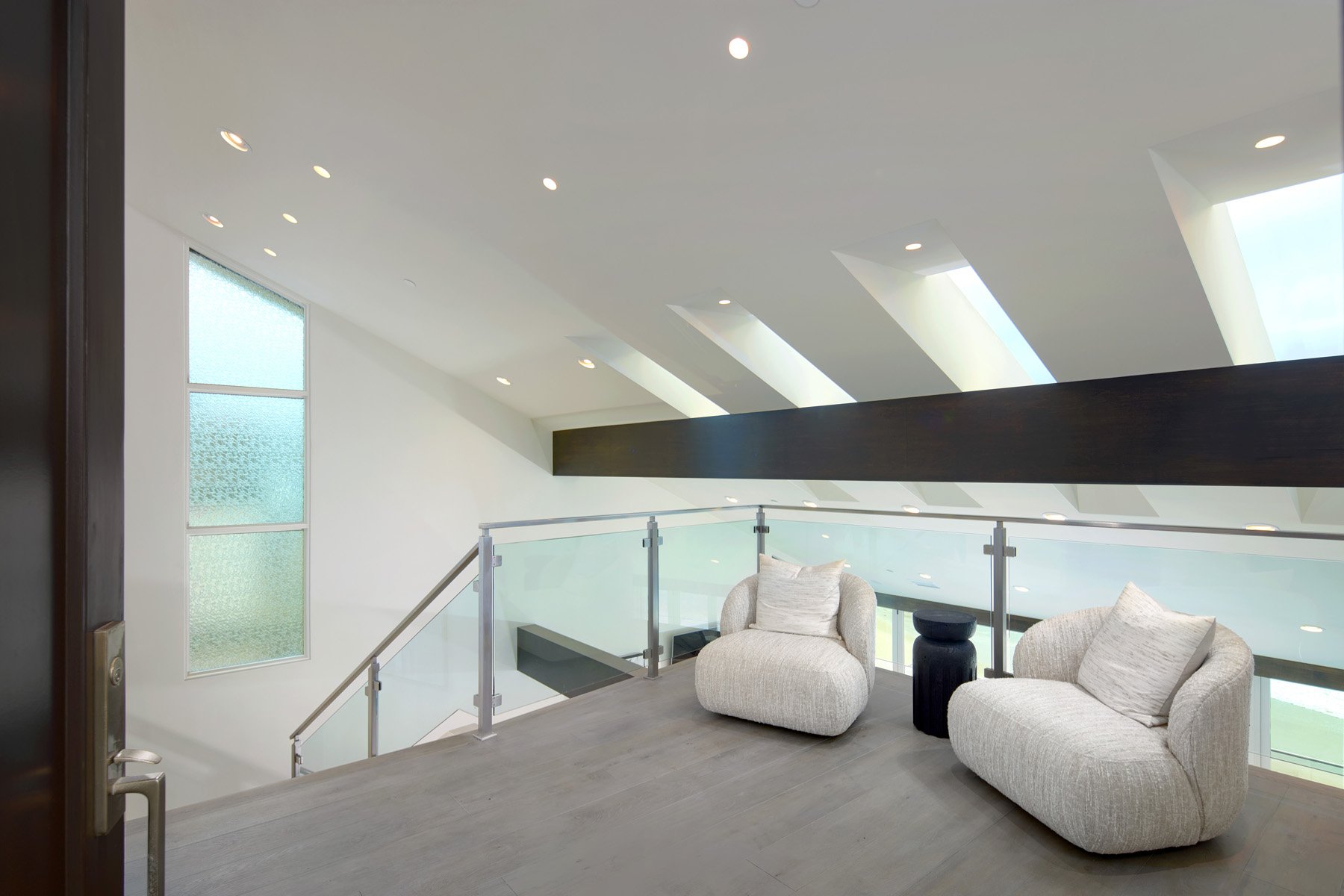33 Bay Drive