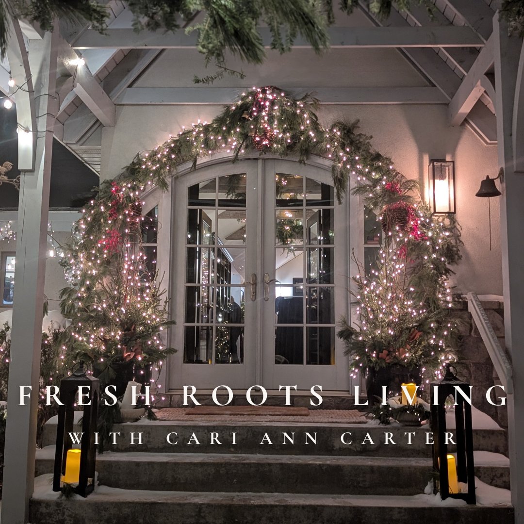 A Winter Welcome Entryway Decorating