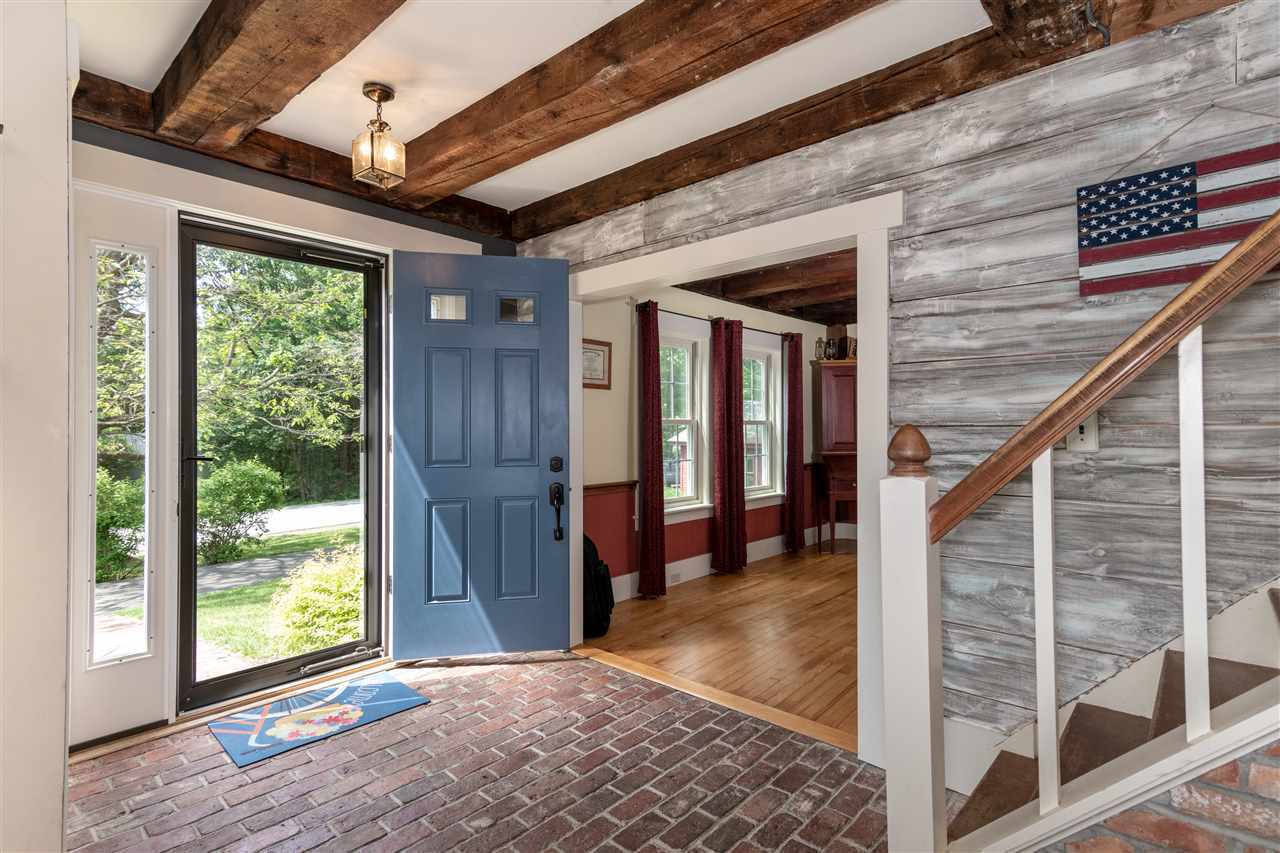 73 Schoolhouse Hill Rd