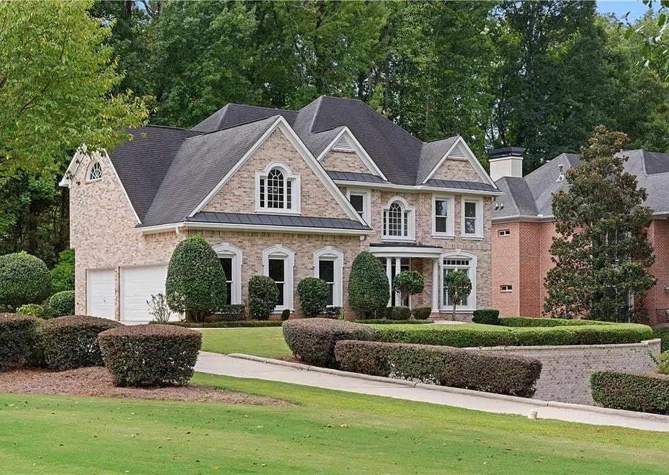 475 Carriage Gate Trl SW