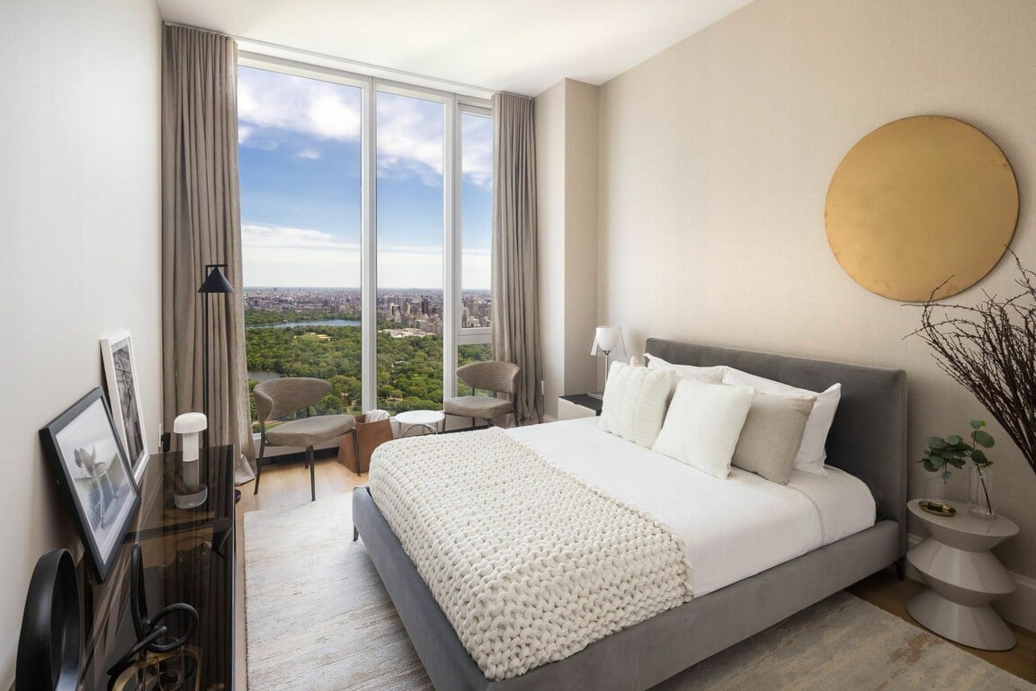 217 West 57th Street, #60N