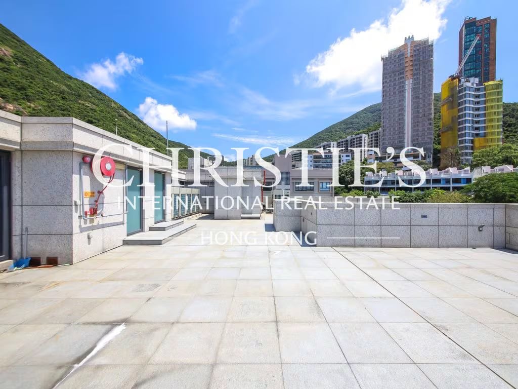 72 Repulse Bay Rd