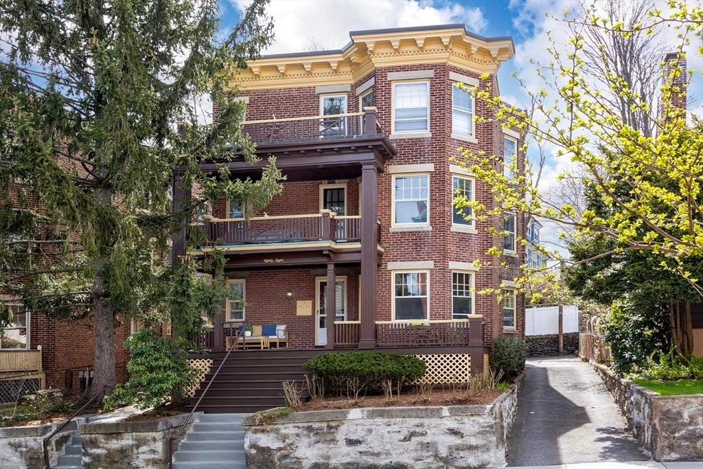 88 Walnut #1