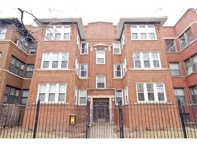 1529 W Fargo AVE 1