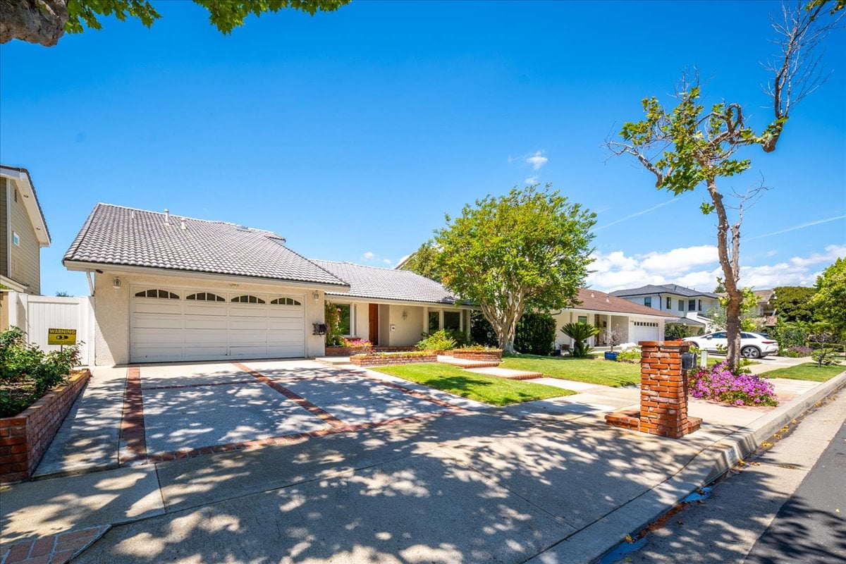 2130 Port Durness Pl
