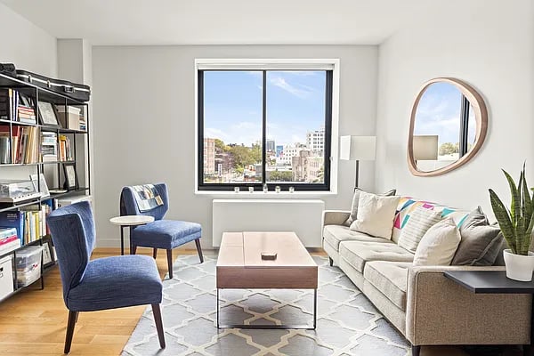 8 Vanderbilt Avenue #7D