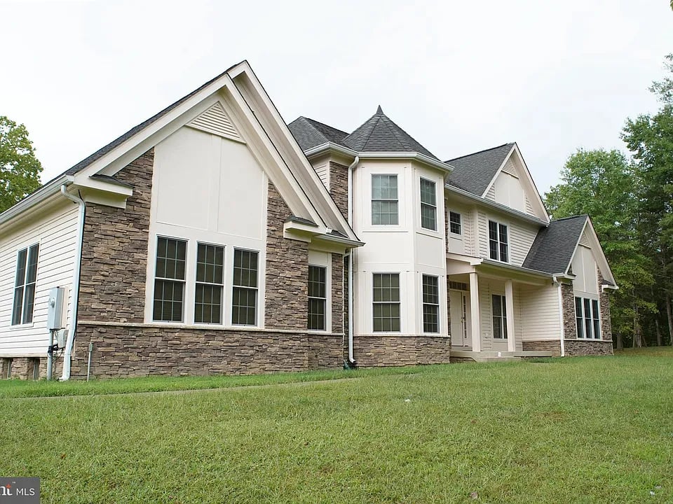 15613 Thoroughfare Rd