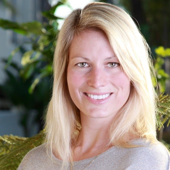 Arrianne Sandera Montecito, CA Real Estate Agent Headshot