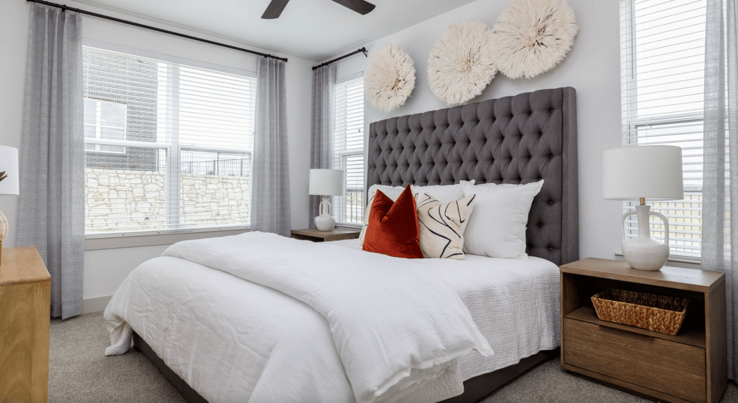 Enjoy up to 10 Weeks base rent FREE!