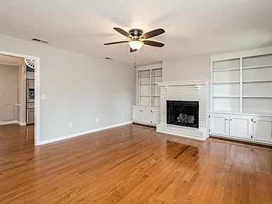 2507 Spaulding Cir