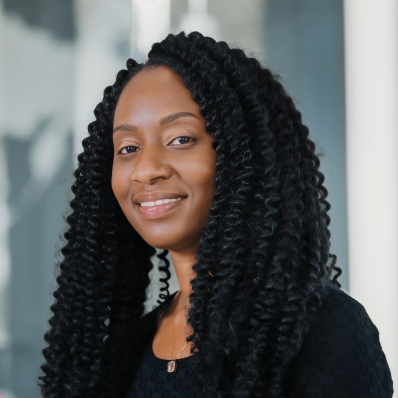 Latisha Gallimore Virginia Real Estate Agent Headshot