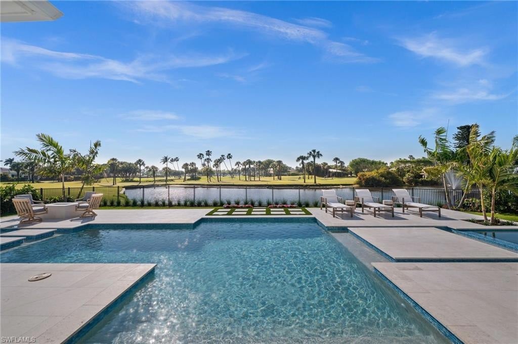 809 Wedge Dr