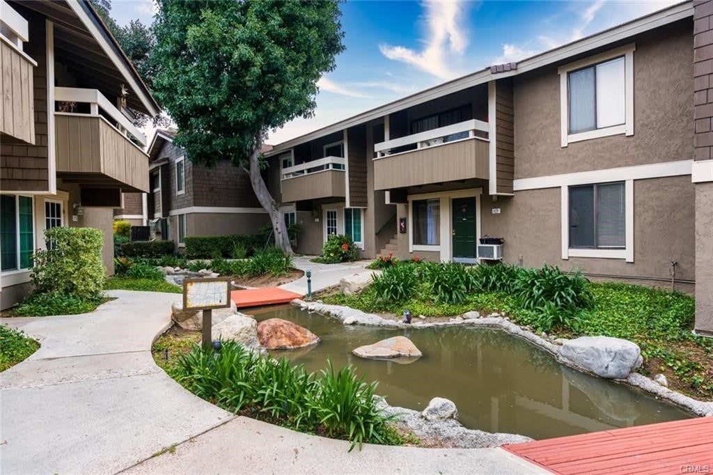 118 Streamwood