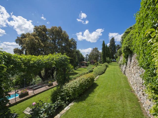 Stunning Luxury Castle Near Siena with Pool