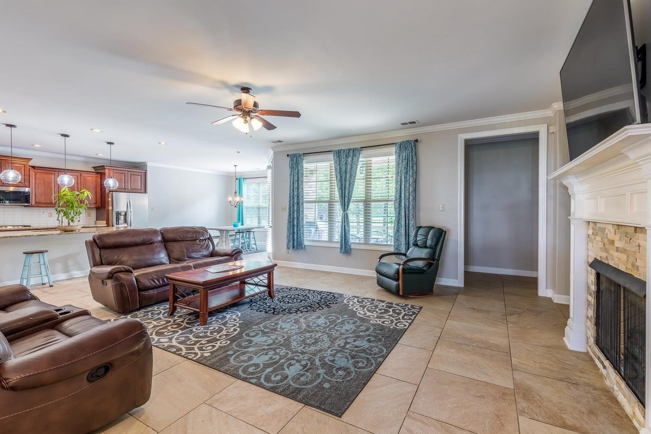 5916 Brandon Brook Dr