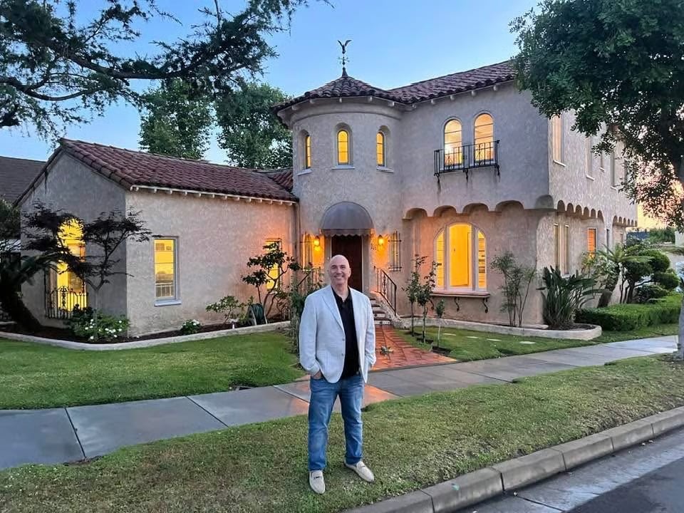 Sold by Edwin | Spanish Revival in the Prime Glendale Rossmoyne | 1161 N. Everett St.