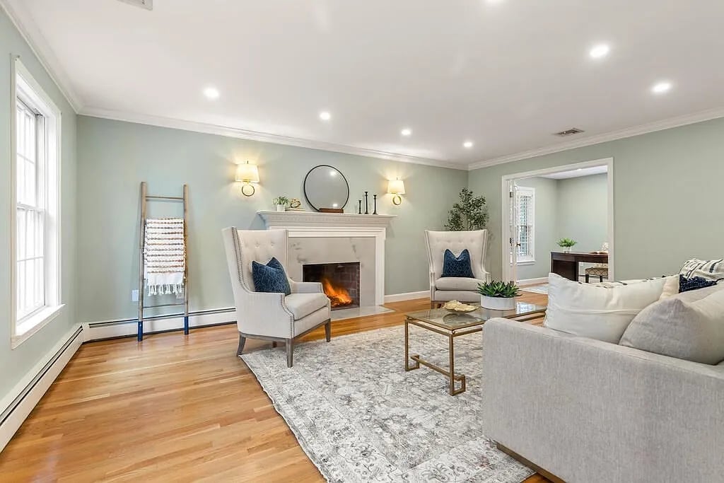 11 Atherton Rd