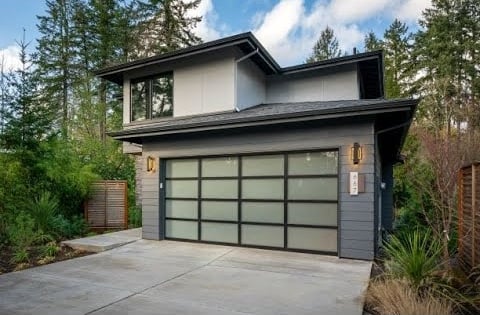 667 Lake Bay Ct, Lake Oswego