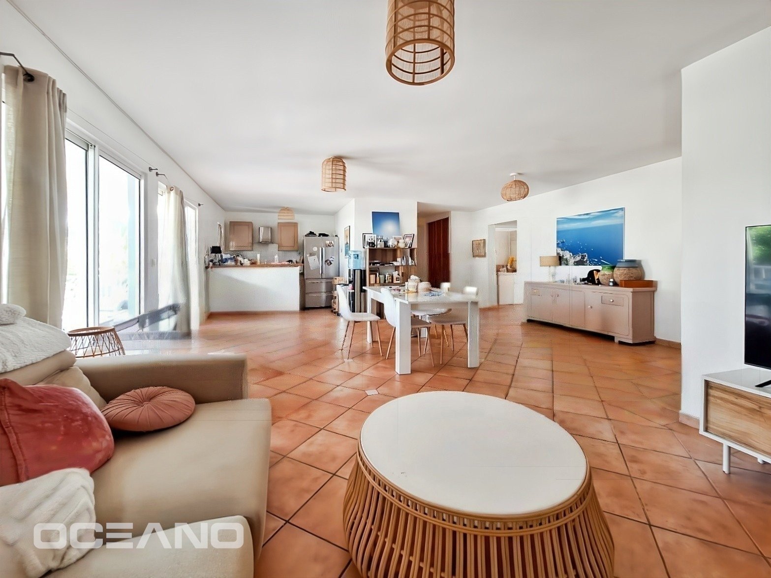 3-bedroom condo - Orient Bay