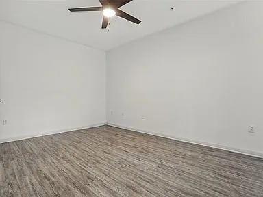 911 N ORANGE AVE #409