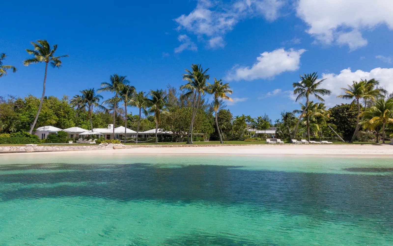 Magnificent Lyford Cay Beachfront Estate
