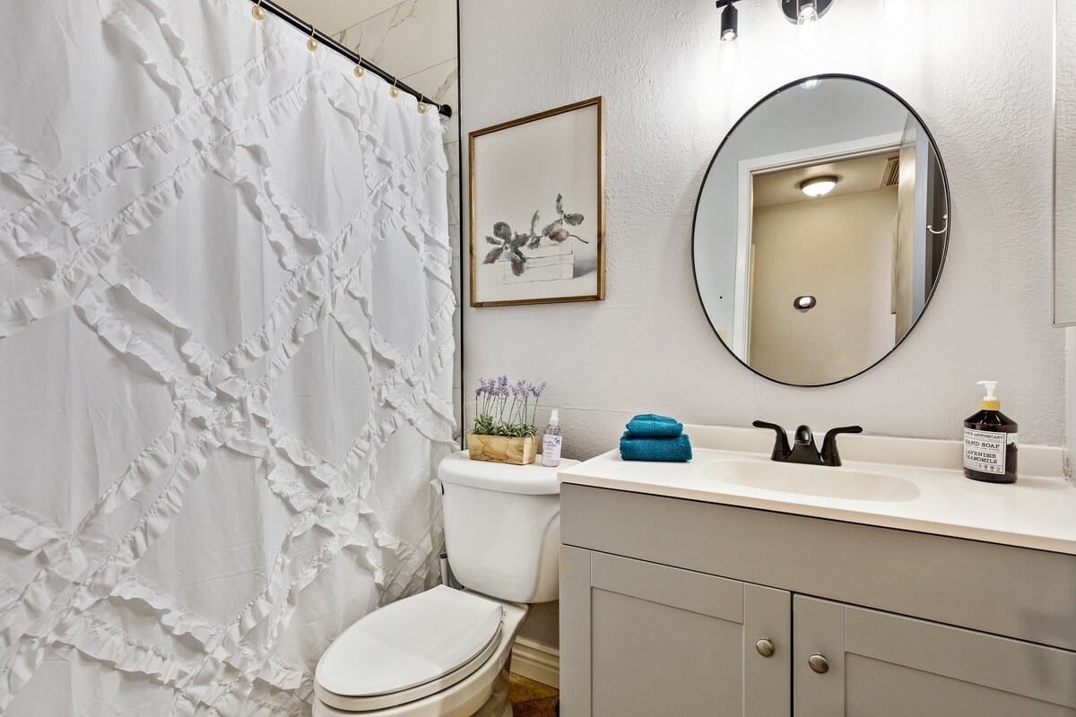 AZ Relocation? Heated Pool, Game & Exercise Room