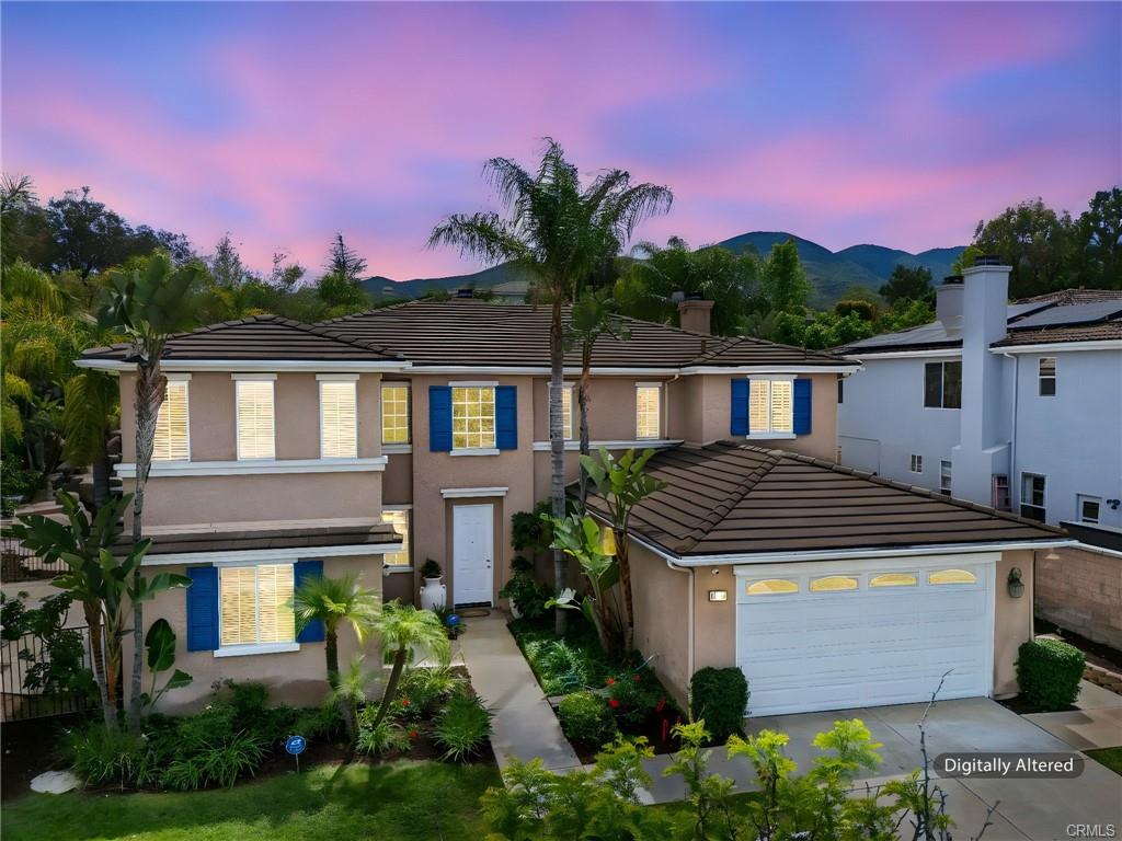 1062 Mccall Dr, Corona, CA 92881