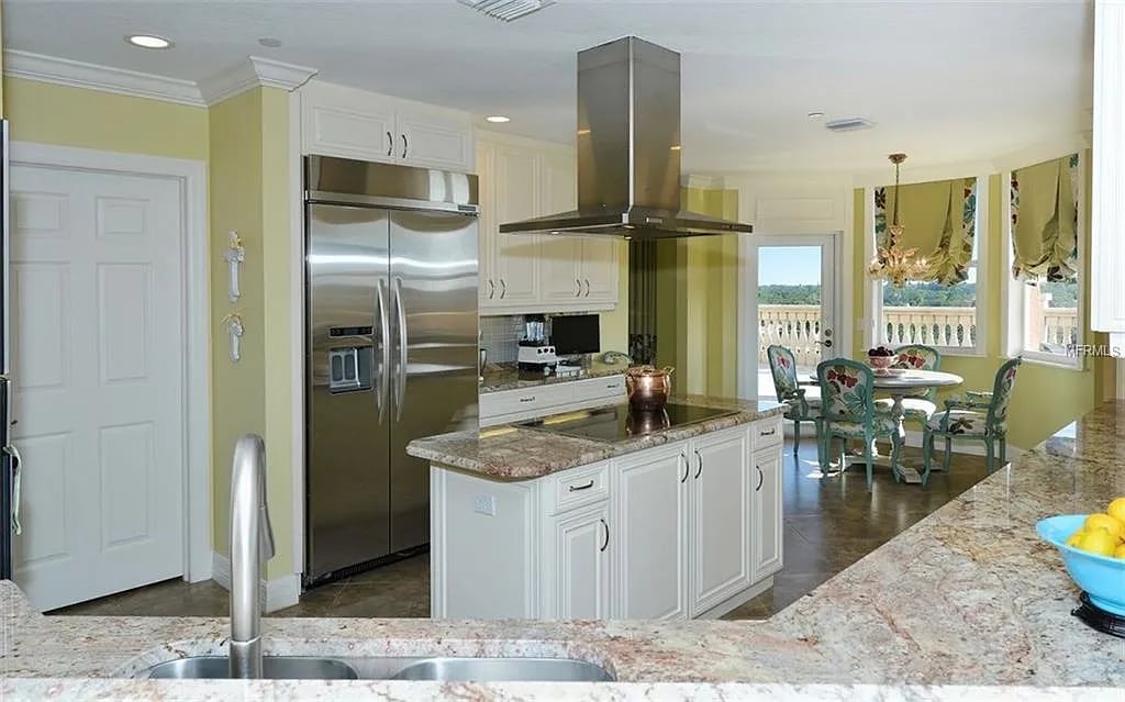 1921 Monte Carlo Dr #701