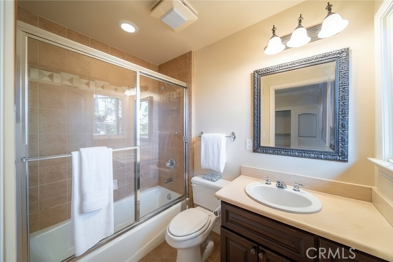 2454 Oswego #301