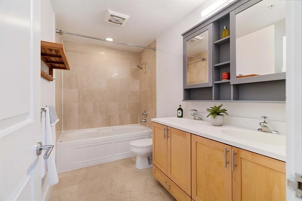 201 Brookline St UNIT 6