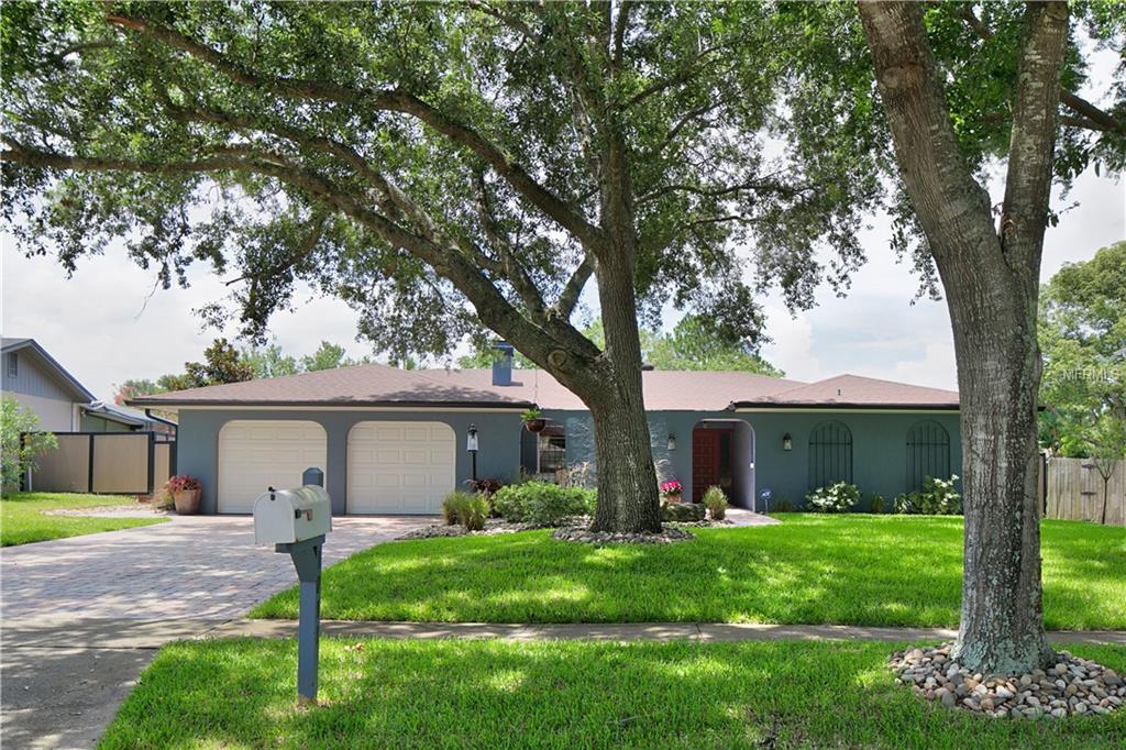 1011 Forest Cir