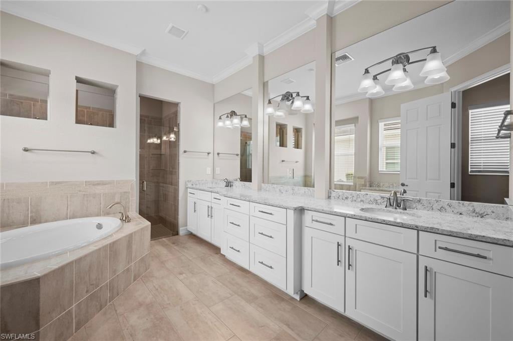 14930 Blue Bay Cir