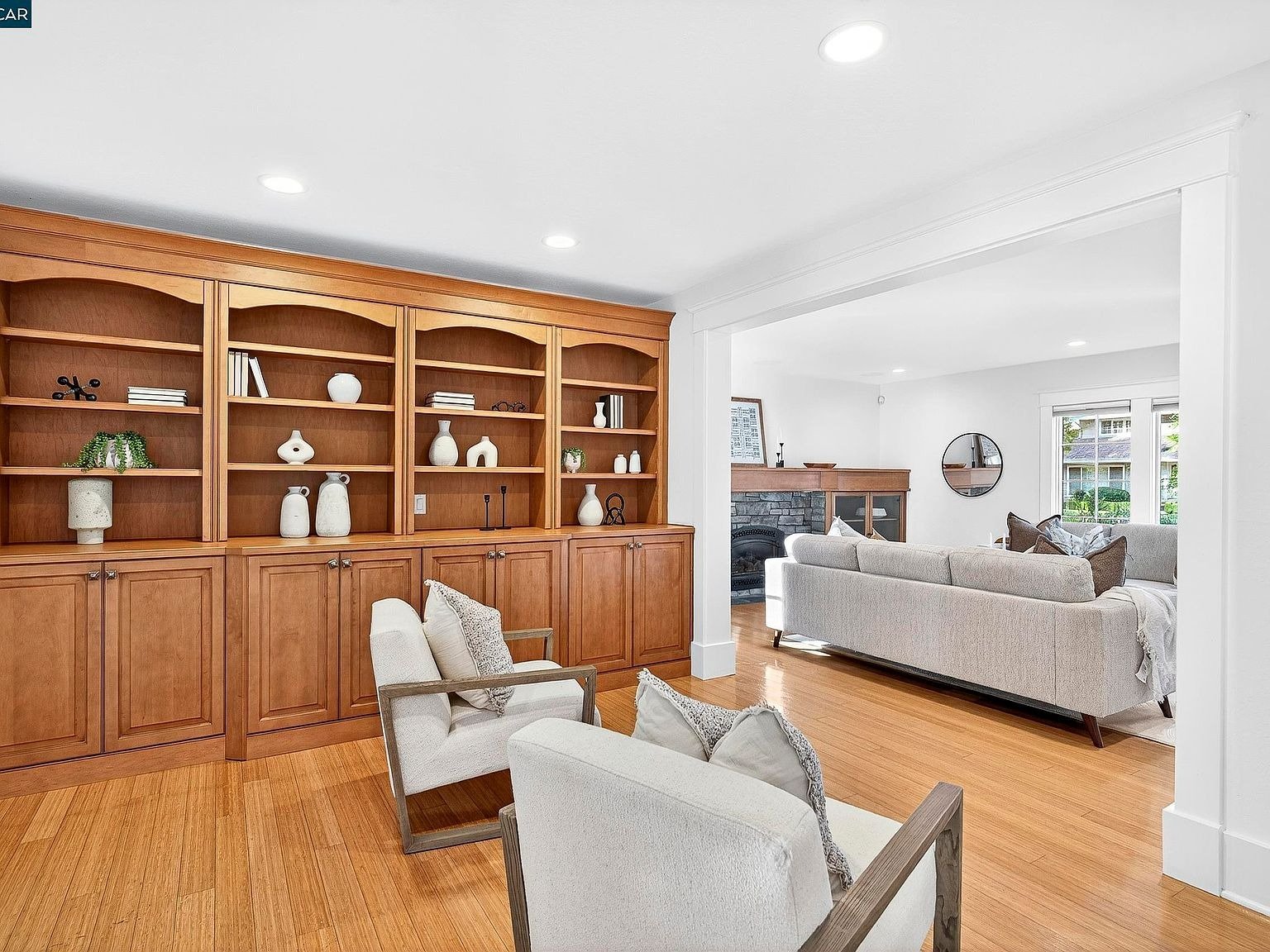 1206 Rimer Dr