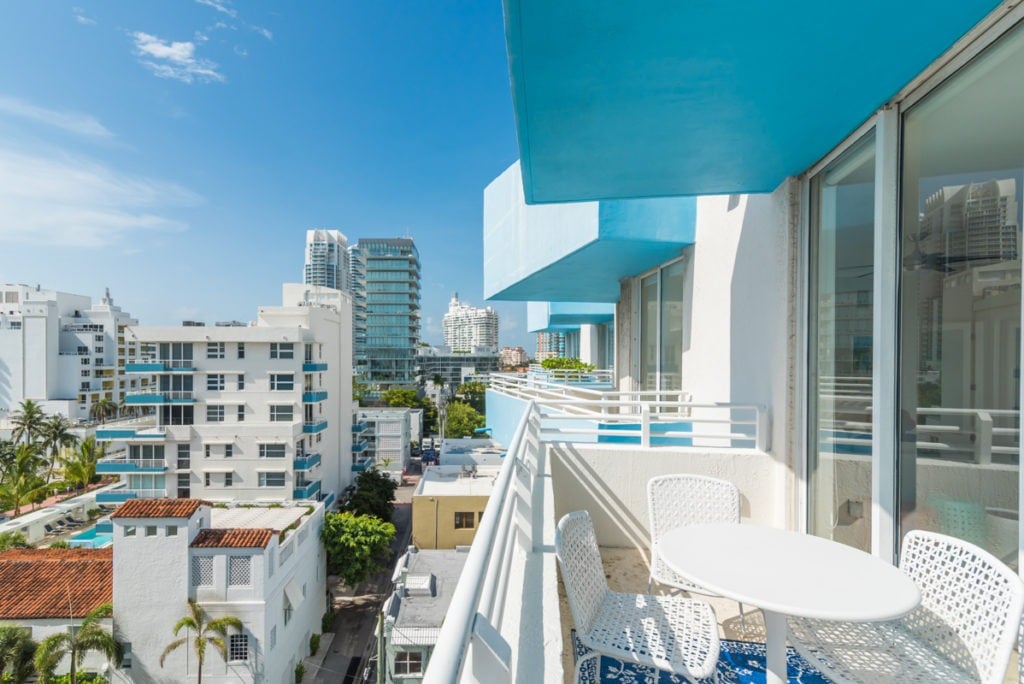 Luxury Sofi 3 Bedroom Lists at $1,675,000!