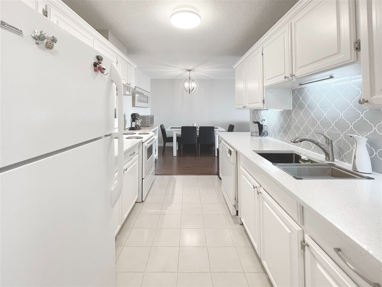7235 Salisbury Ave, #905