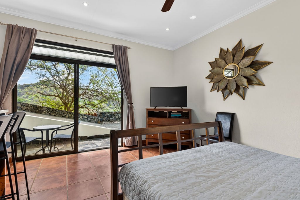 Casa de Estrellas | Elegant 4BR Ocean View Home in Pacific Heights, Potrero