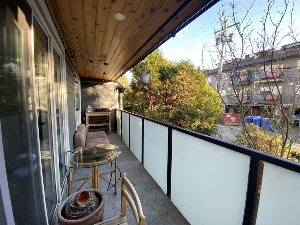 2328 Oxford St, #204